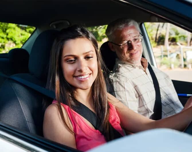 Refresher driving courses Southampton 800x533 1